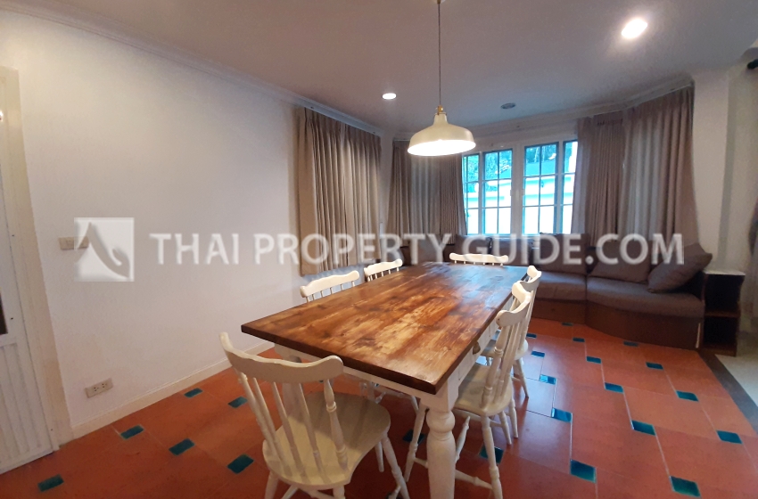 House with Shared Pool in Sukhumvit 